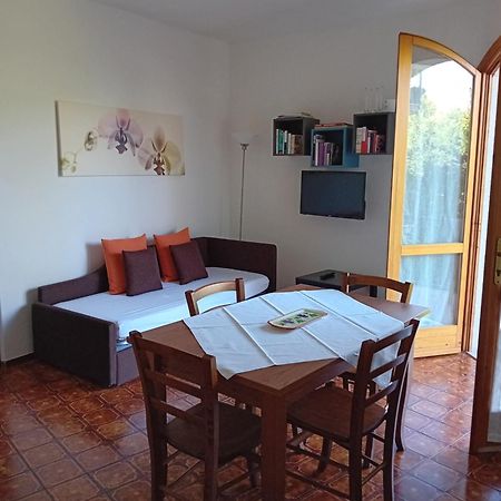 Il Glicine Sul Garda Appartamento Turistico Peschiera del Garda Dış mekan fotoğraf